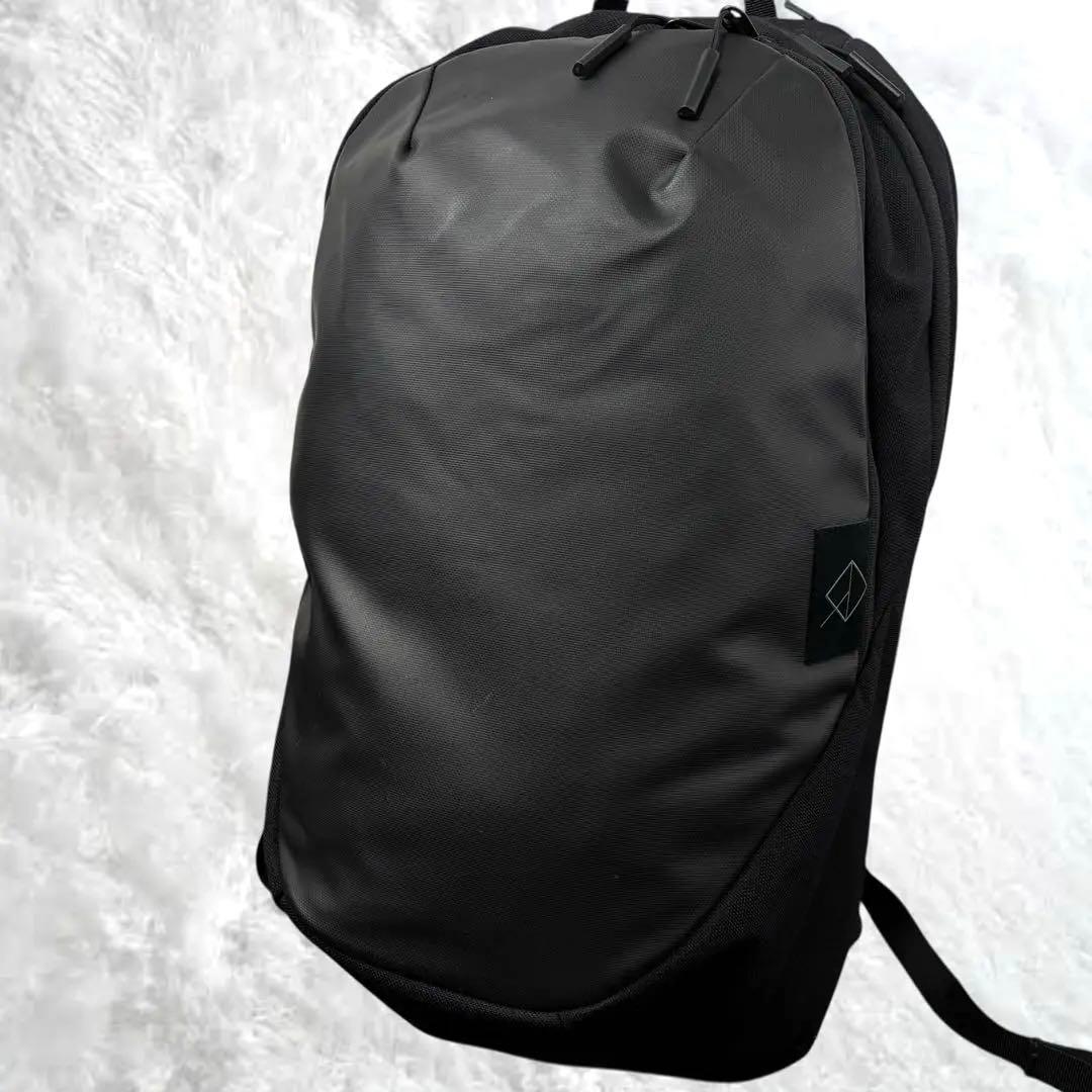 ウェクスレイ アクティブパック 20L コーデュラ ブラック 撥水 PC収納WEXLEY