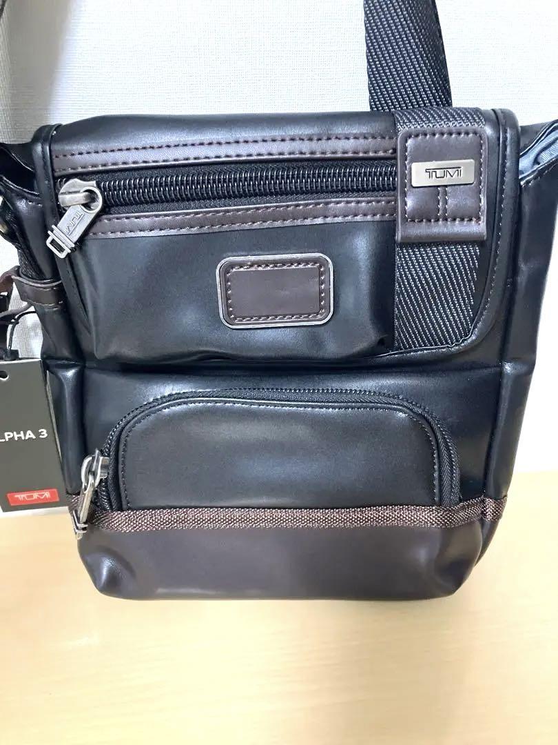 新品 TUMI ALPHA BRABO 222306 レザー ショルダーバッグ