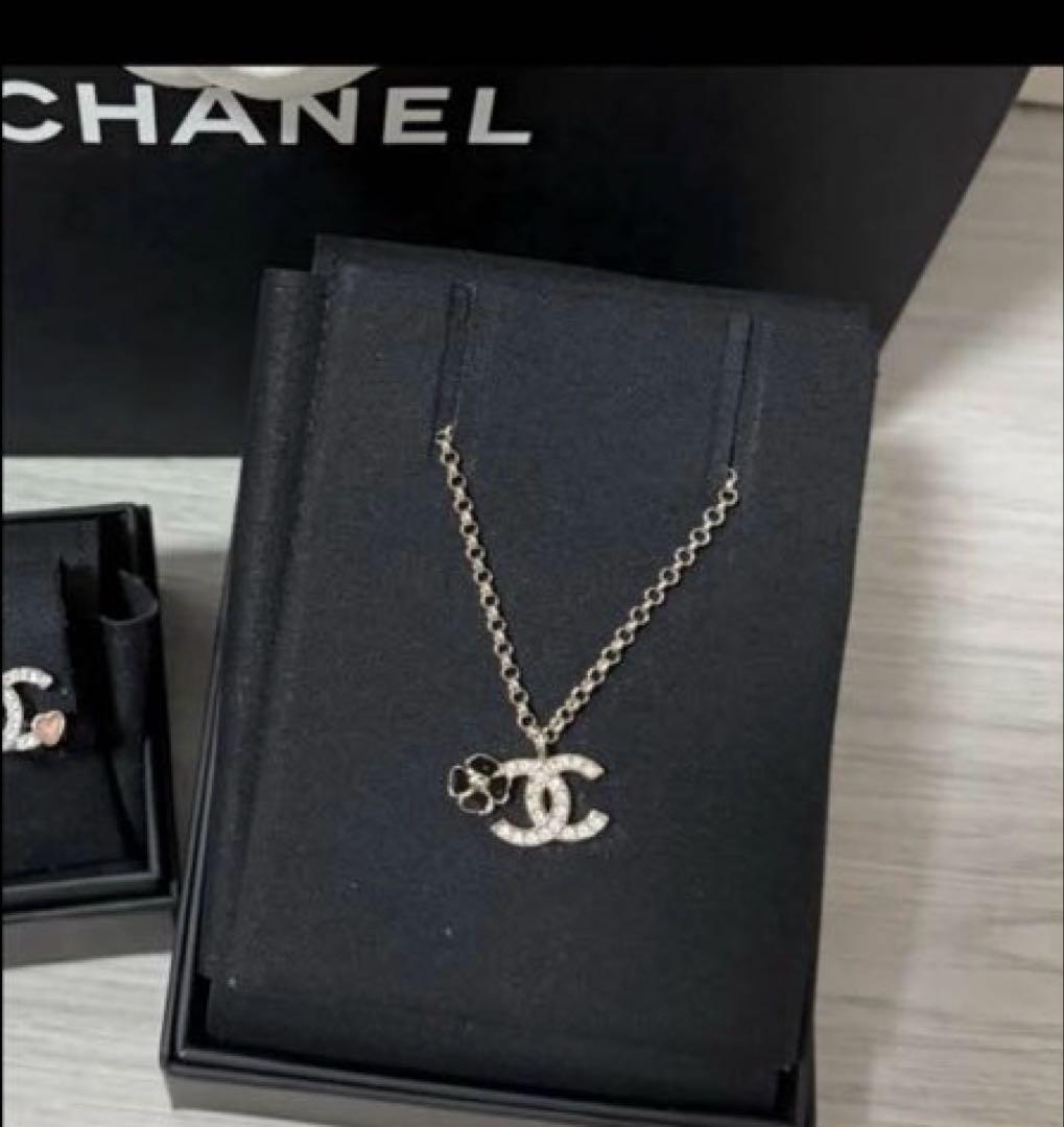 【入荷情報アリ】幸運のクローバー★CHANEL★ネックレス25P シャネルクローバーネックレス 25P 新作美品 - メルカリ