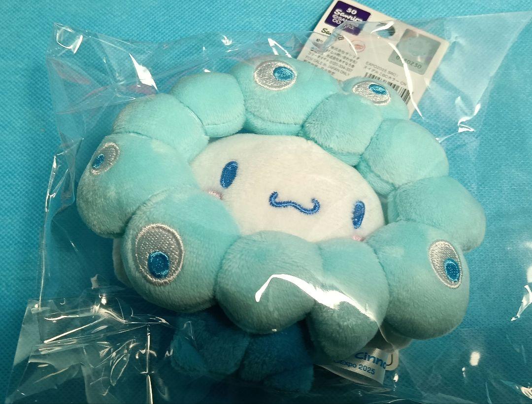 大阪万博限定品 シナモロール シナモン ミャクミャクコラボ