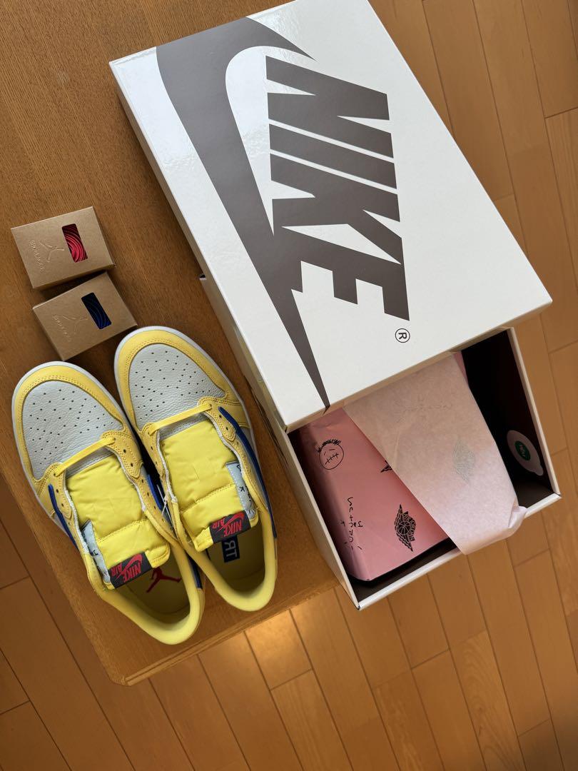 Travis Scott × Nike WMNS Air Jordan
