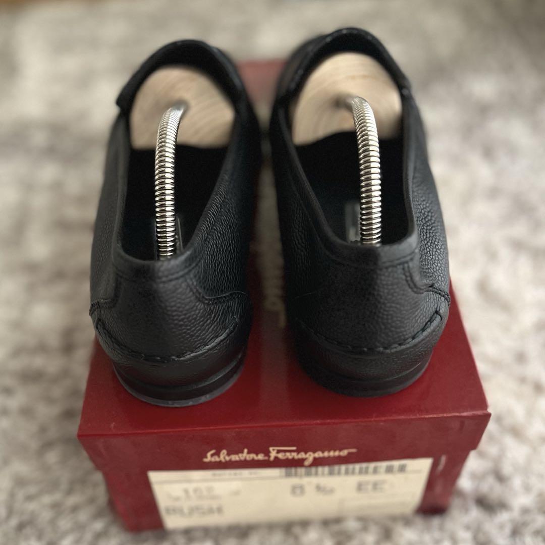 Ferragamo ブラックレザー