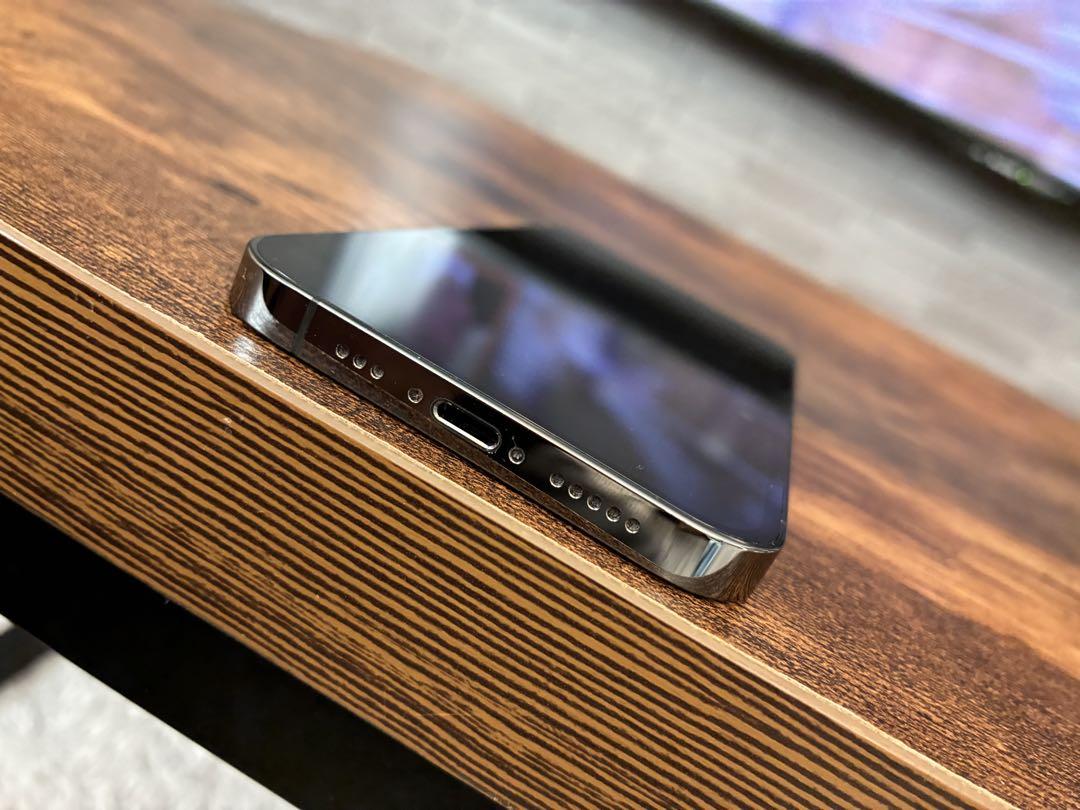 Apple iPhone 12Pro ブラック　128GB