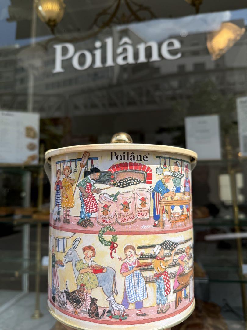 ポワラーヌPoilâneクッキー缶