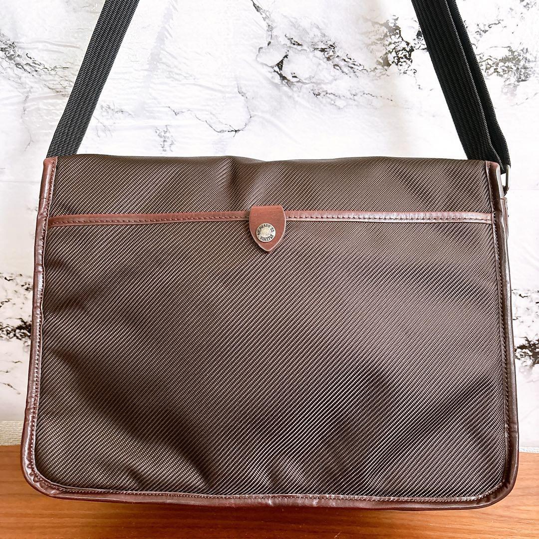 未使用級✨FILSON　フィルソン　フィールドバッグ　ショルダーバッグ　ブラウン