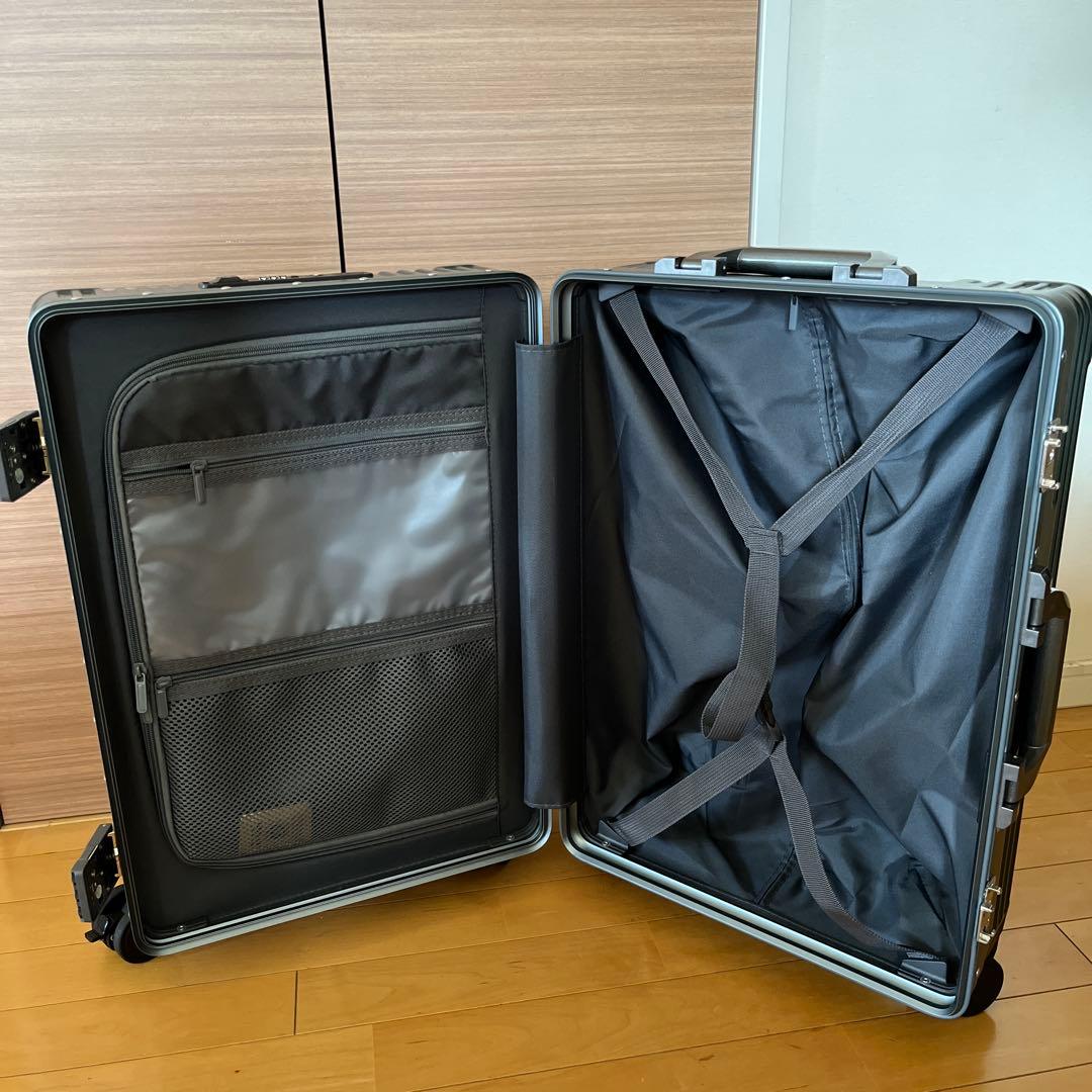 グリーン キャリーカート フロントオープン　機内持ち込み　1〜3泊