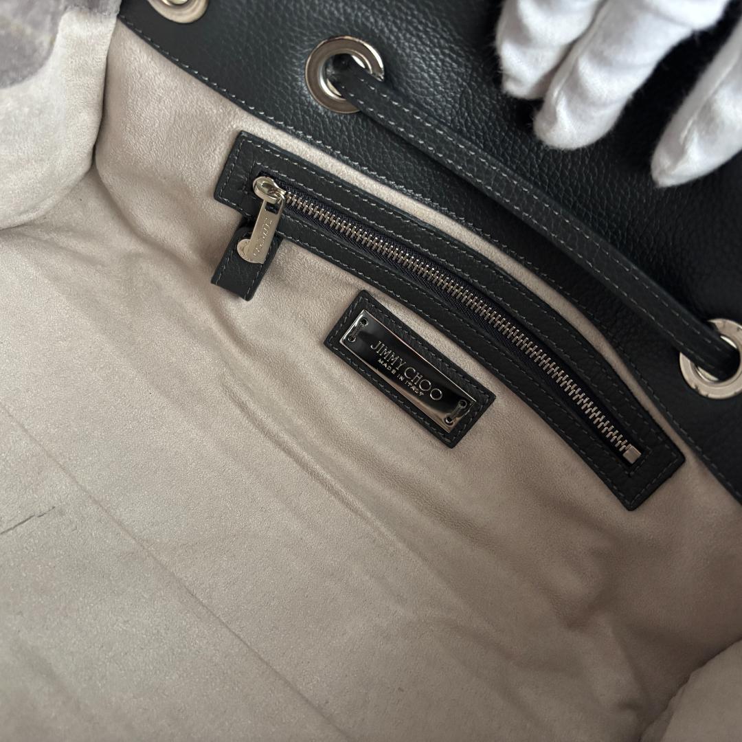 【美品】JIMMY CHOO　フラップ付き本革ハンドバッグ　ダークグレー　金具