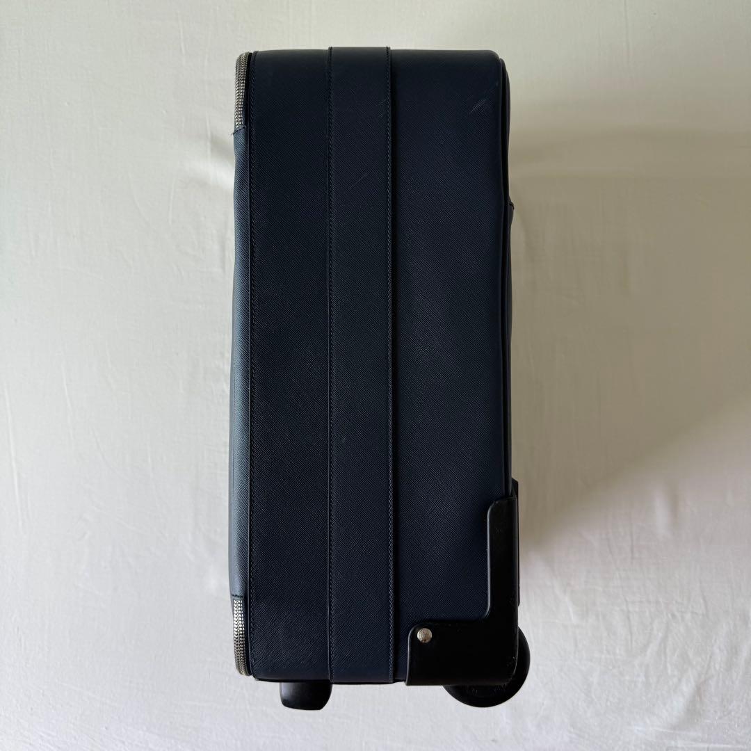 PRADA キャリーケース　スーツケース
