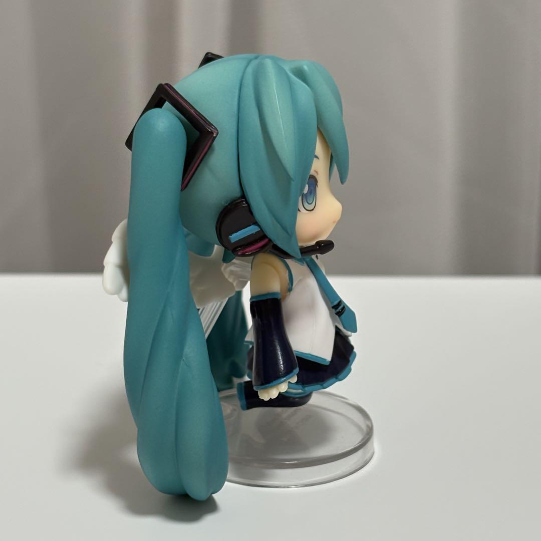 ねんどろいどぷち 初音ミク りにゅーある 羽根パーツ付き - メルカリ