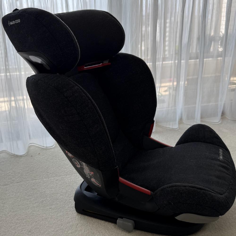 MAXI-COSI ISOFIX チャイルドシート グレー 4歳〜 Eマーク適合 MAXI-COSI ISOFIX チャイルドシート グレー 4歳〜 Eマーク適合