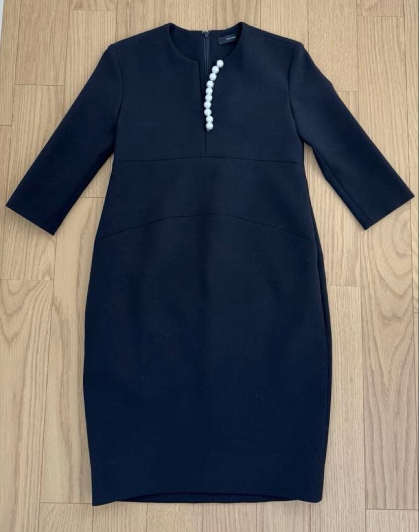 【90％OFF超高級ブランド】 YOKOCHAN パールスリットラインドレス ブラック 36S YOKOCHAN