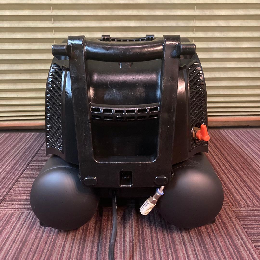 【容量11L・満タン5分31秒】マックス コンプレッサー AK-HH1270E 【容量11L・満タン5分31秒】マックス コンプレッサー AK-HH1270E