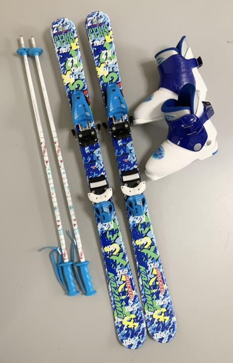 新作からSALEアイテム等お得な商品満載】 ジュニアスキー4点セット 中古品 ブーツ19cm i板106cm KAZAMA - 板 新作からSALEアイテム等お得な商品満載】 ジュニアスキー4点セット 中古品 ブーツ19cm i板106cm KAZAMA - 板