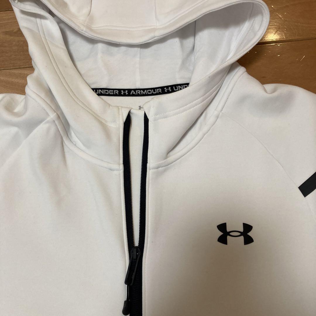 アンダーアーマー　UNDER ARMOUR 美品