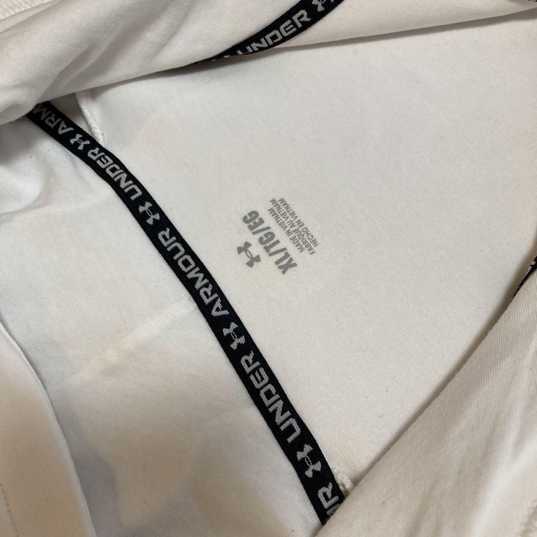 アンダーアーマー　UNDER ARMOUR 美品