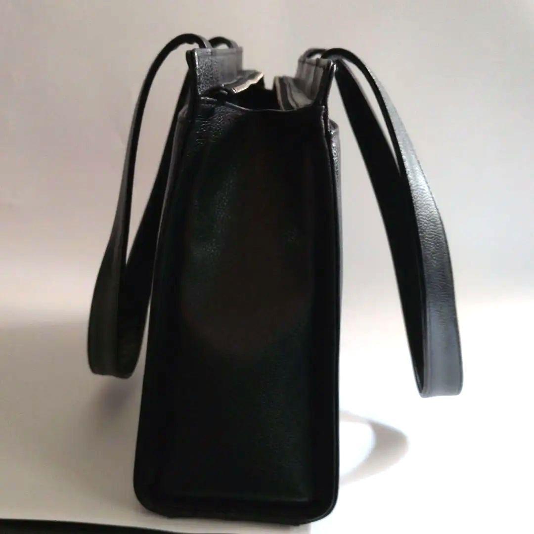 CHANEL ブラックレザー トートバッグ（袋付き）