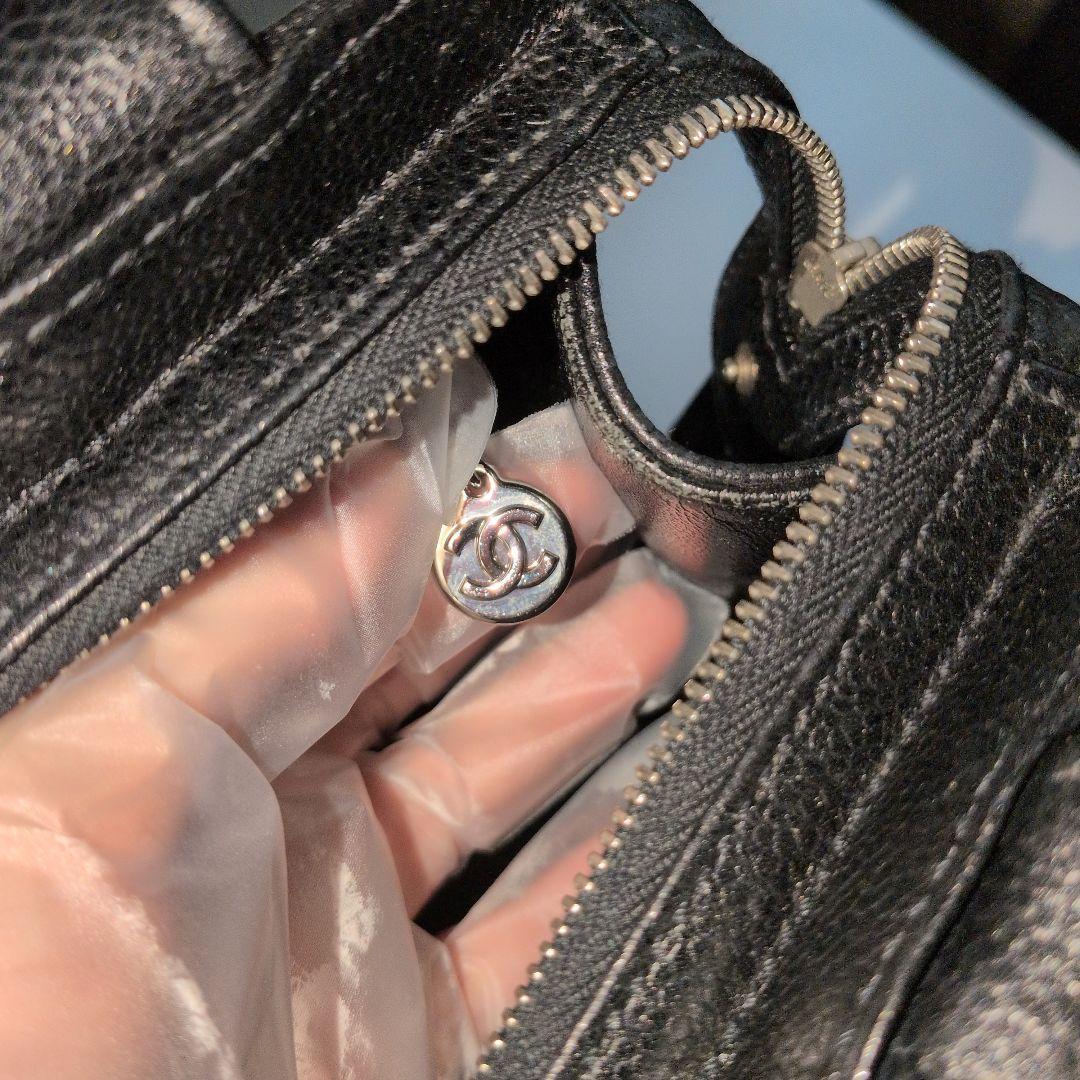 CHANEL ブラックレザー トートバッグ（袋付き）