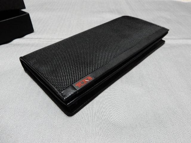 TUMIロングウォレット 041010