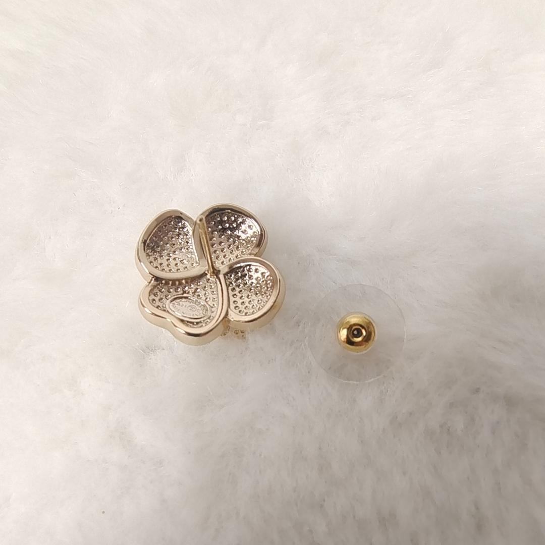 CHANELシャネル ファッション カメリア レディース ピアス