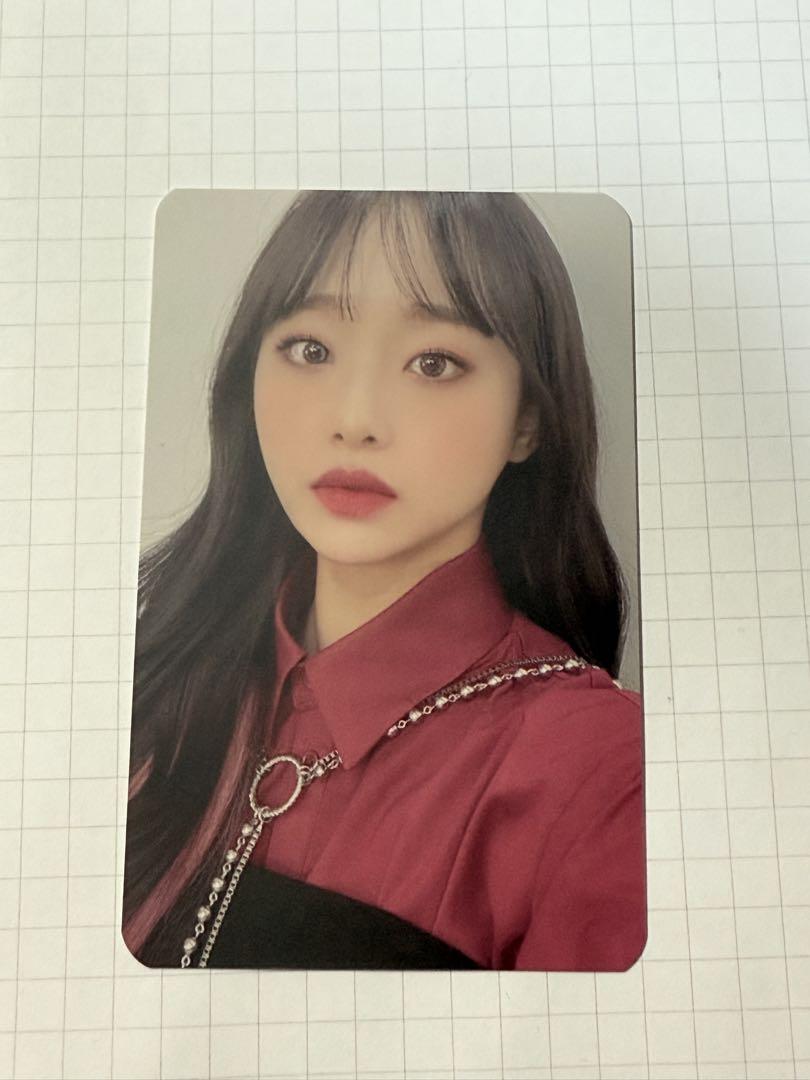loona chuu dingo hello トレカ 今月の少女 チュウ ♡ loona chuu loona the world & トレカ 今月の少女