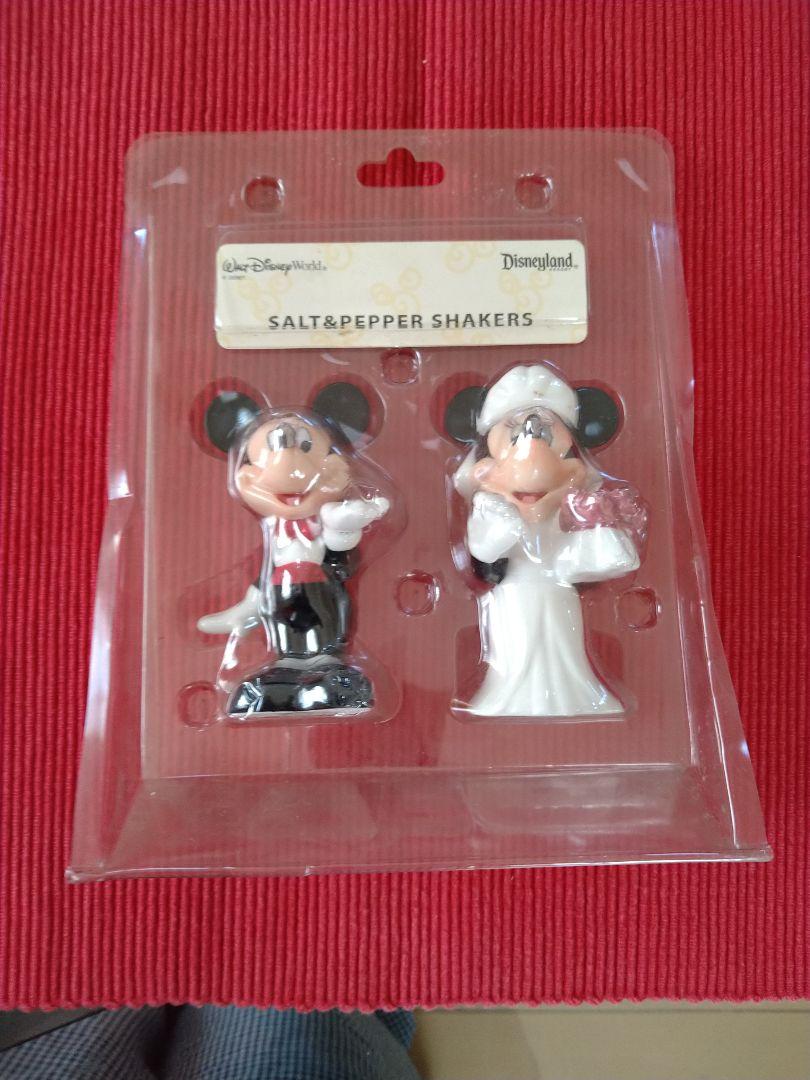 ディズニーソルトアンドペッパーシェイカー