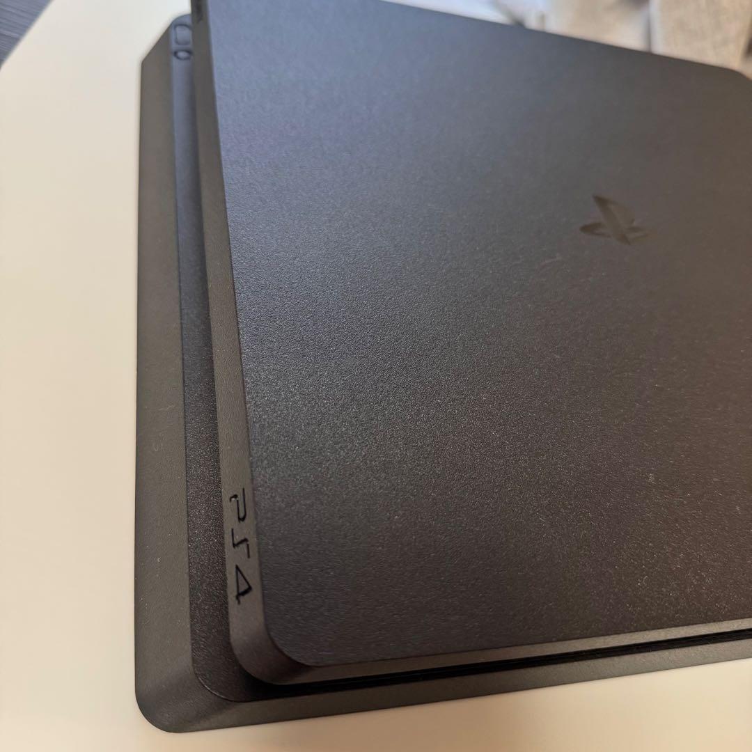 PlayStation 4 本体 コントローラー付き PlayStation 4 本体 コントローラー付き