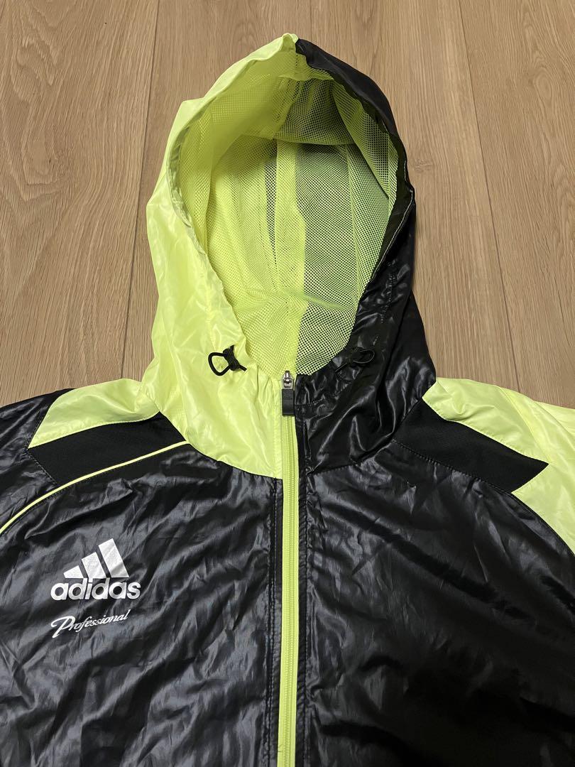 美品 アディダスプロフェッショナルセットアップ 上下 メンズM ナイロン 黒黄銀