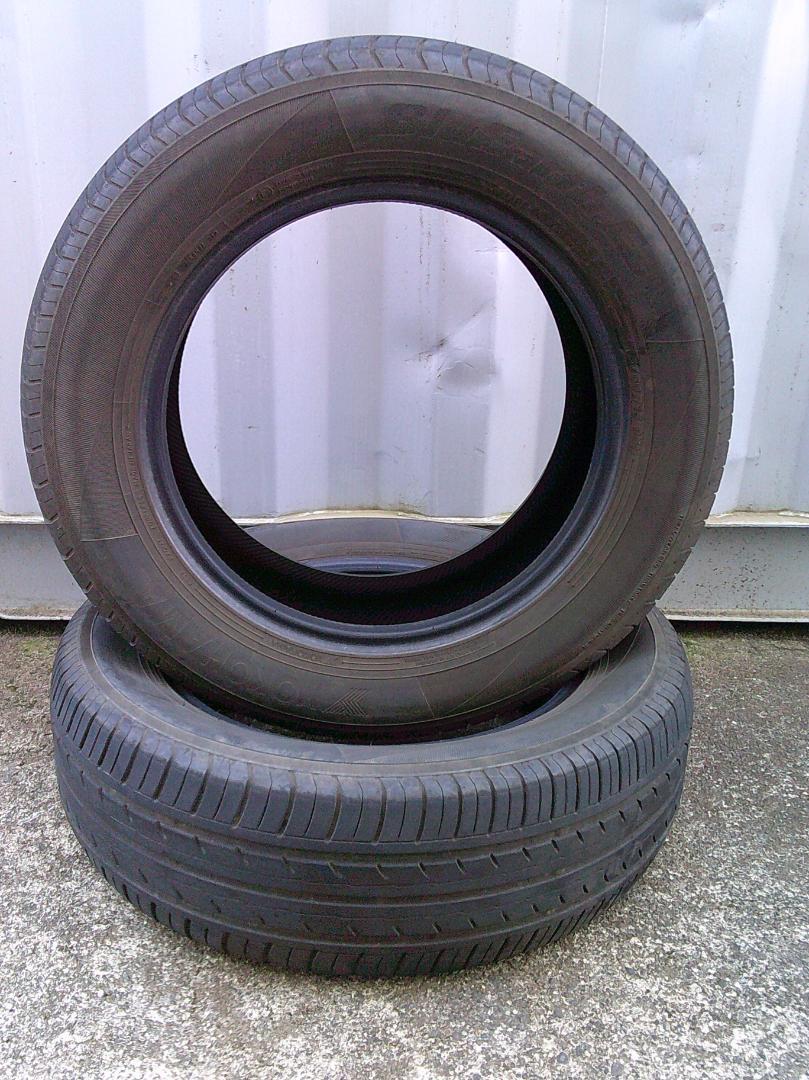 送料込☆ヨコハマES32☆215/60R16☆クラウン・ヴェゼル・CX-3☆2本