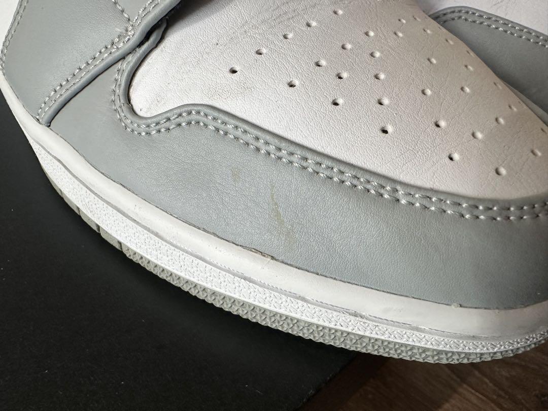 靴 Nike Air Jordan 1 Mid \"Light Smoke Grey\"