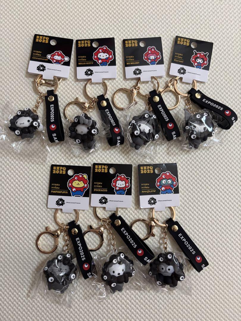 EXPO2025 黒ミャクミャク サンリオ キーホルダー コンプリート新品、♥