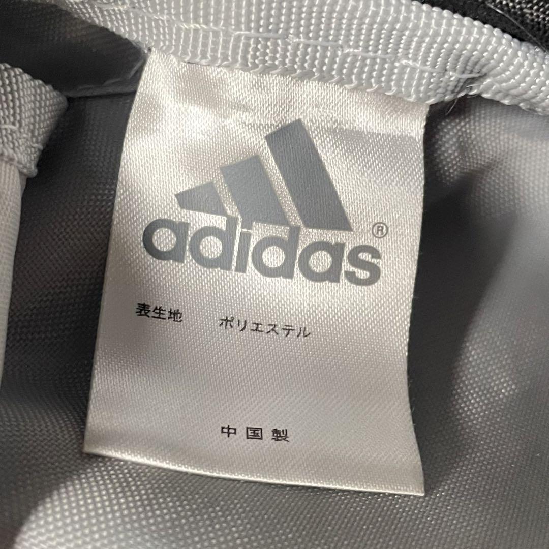 adidas ワンショルダーバッグ y2k スリングバッグ　グレー