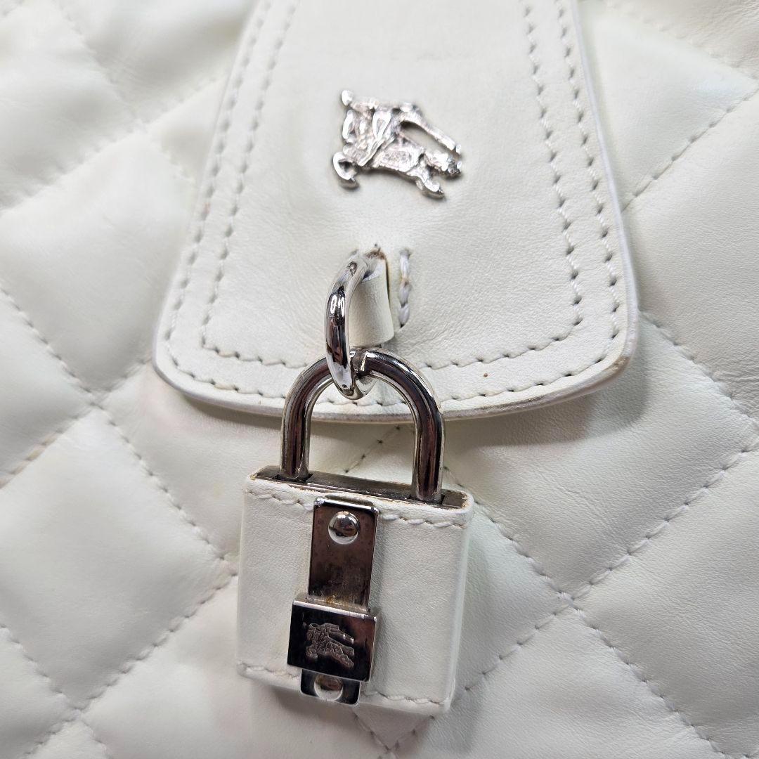BURBERRY オールレザーショルダーバッグ キルティング