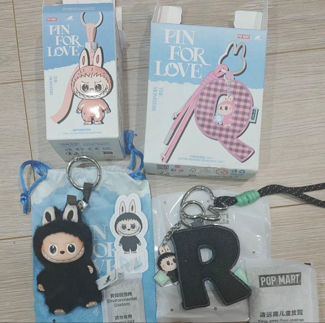 ラブブ PIN FOR LOVE R ぬいぐるみ キーホルダー - メルカリ