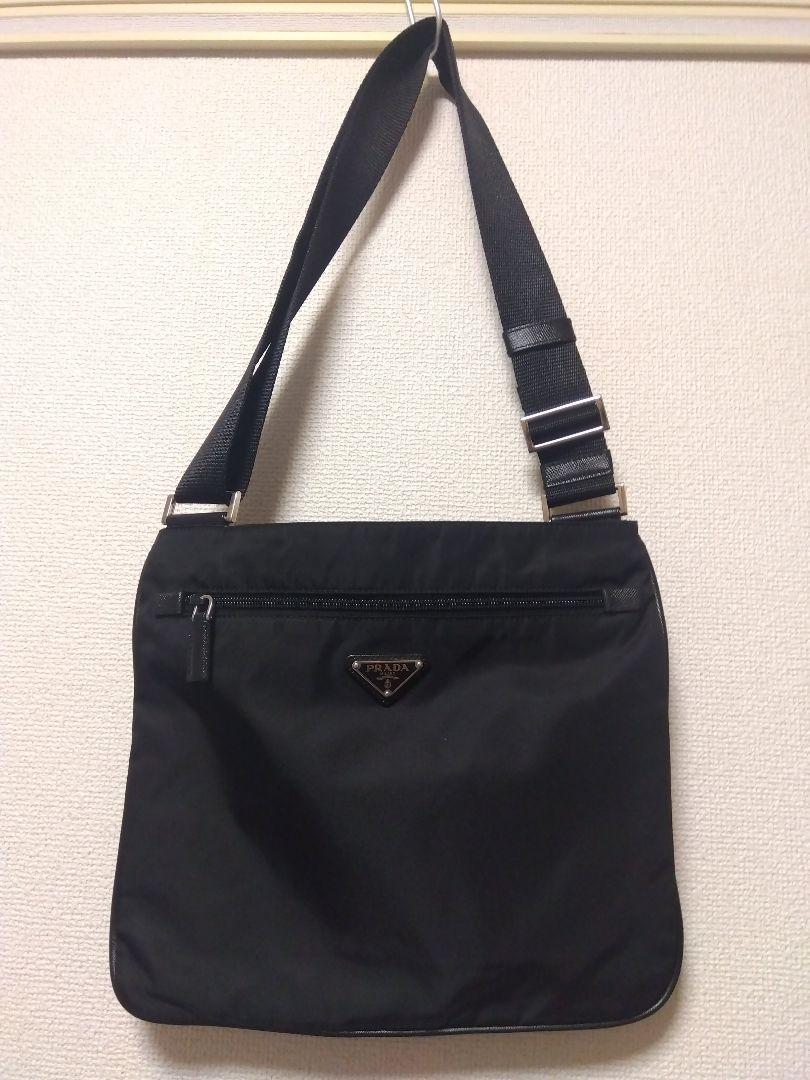 【未使用級】プラダ ショルダーバッグ サフィアーノレザー×ナイロン 三角ロゴ 黒
