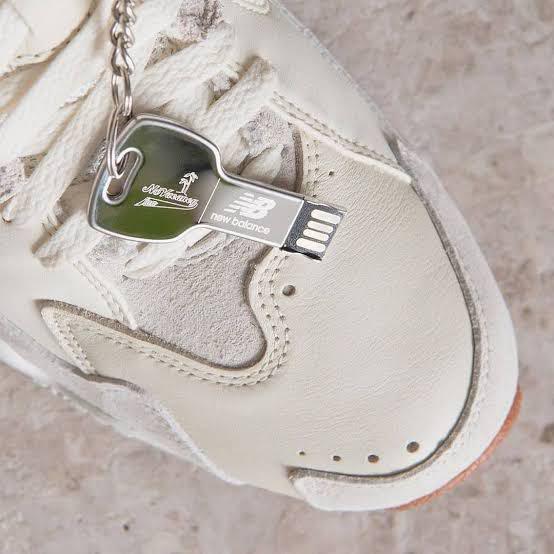 靴 New Balance 650 x No Vacancy Inn 27cm