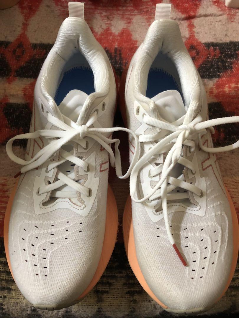 asics アシックス NOVABLAST4 ノヴァブラスト4 27㎝