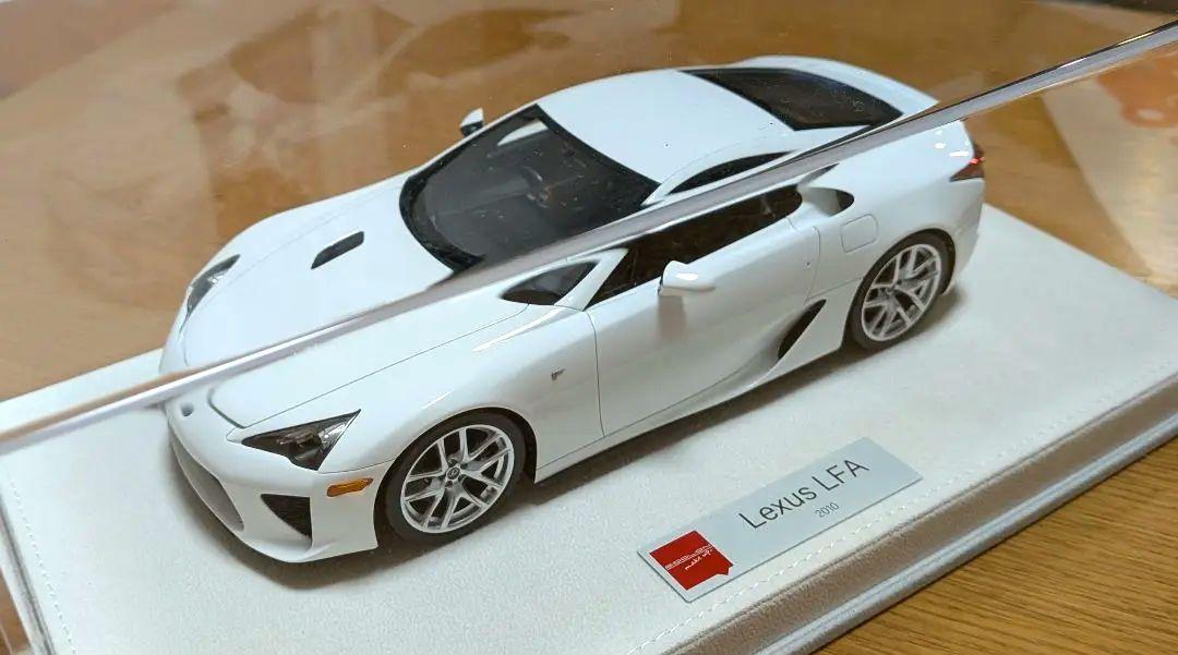 メイクアップ アイドロン 1/18　レクサス LFA