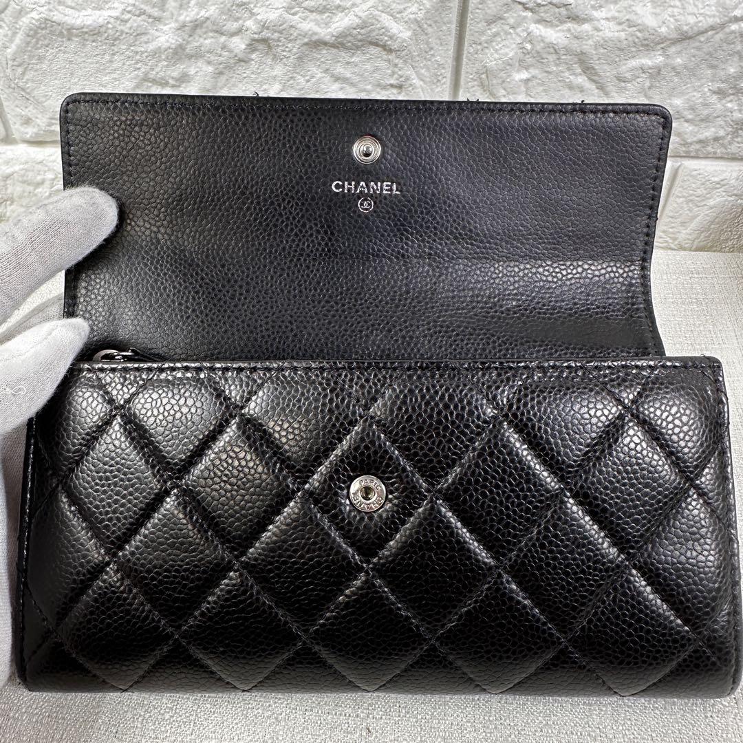 人気海外ブランドアイテム｜ファッション通販 シャネル CHANEL 財布 フラップ キャビアスキン マトラッセ 小物
