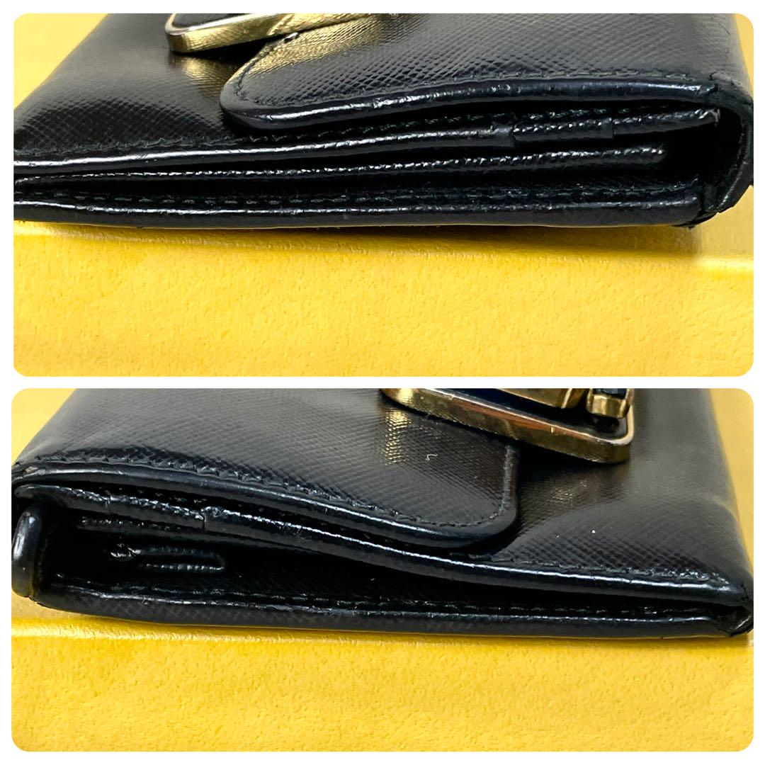 PRADA プラダ　長財布　折り財布　ビジュー　ブラック　黒