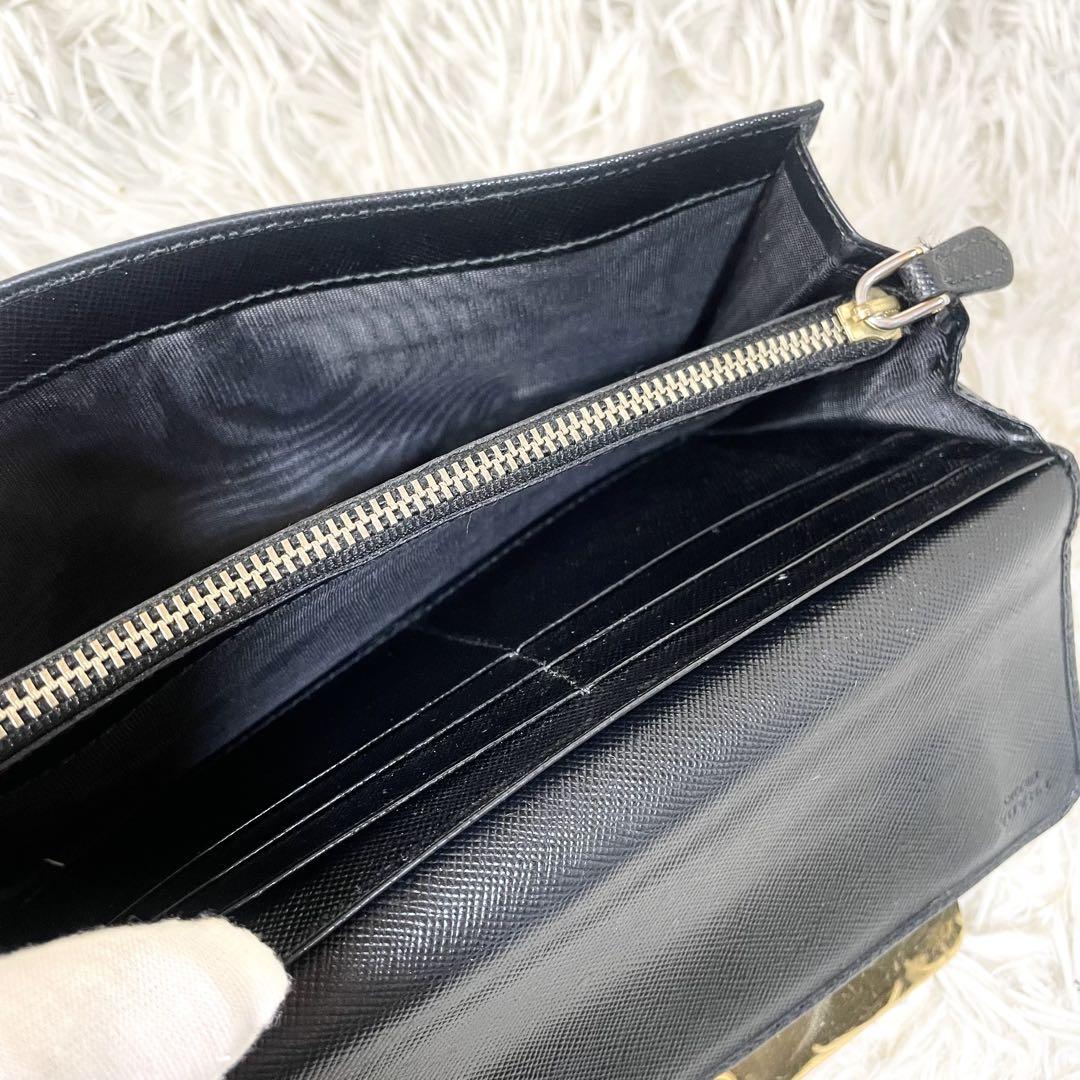 PRADA プラダ　長財布　折り財布　ビジュー　ブラック　黒