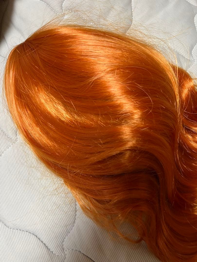 オレンジウィッグ メルカリ