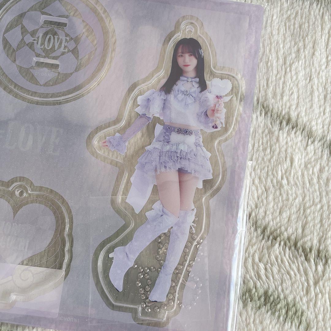 ＝LOVE 野口衣織　アクリルスタンド 714-YWb50UL._UF350,350_QL50_.jpg