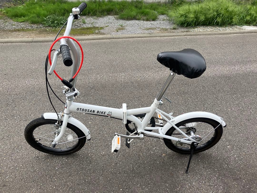 北海道内引き取り限定　ソフトバンク　お父さんバイク　白黒　2台　折り畳み自転車