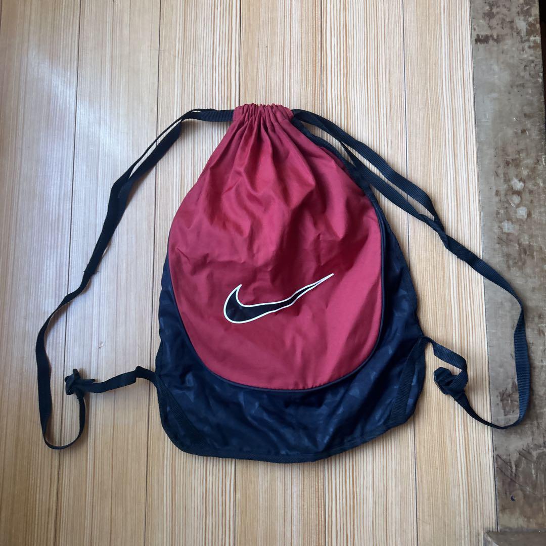 Nike 90s 赤黒ナップサック