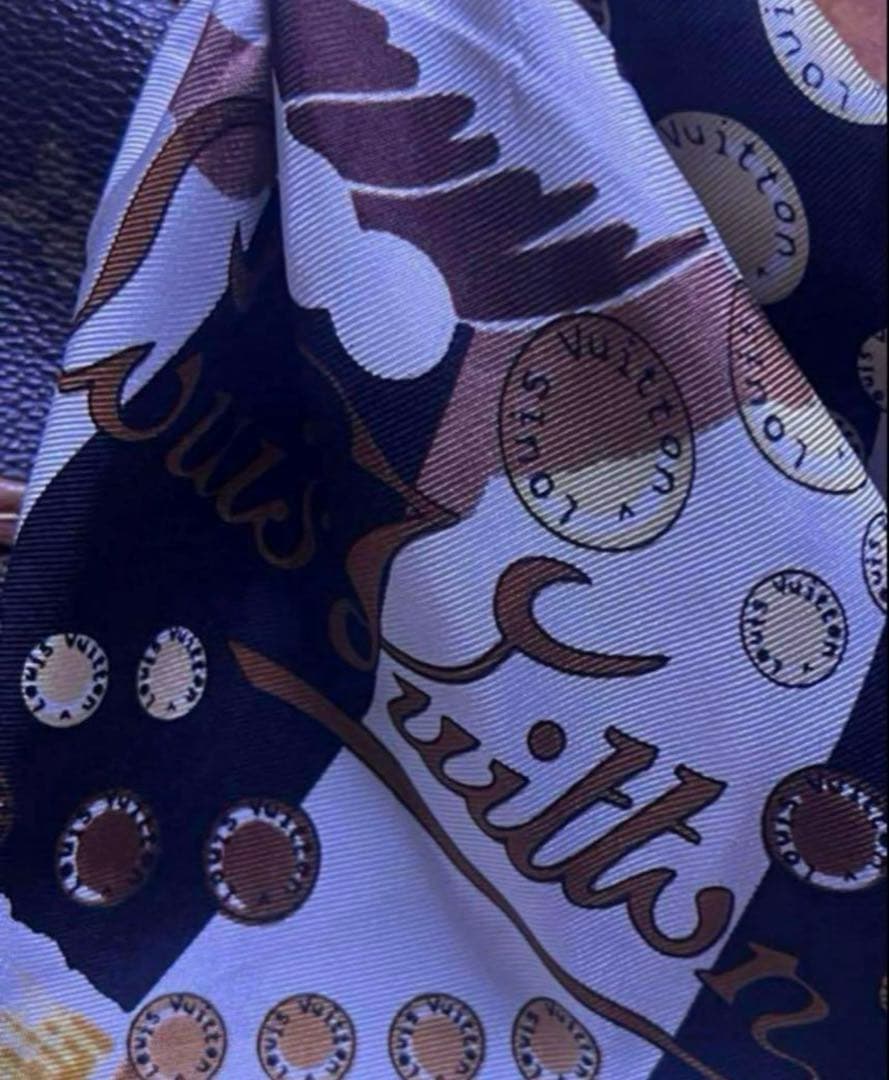 LOUIS VUITTON　バッグ　スカーフ　バンドー　ノベルティ　レディース