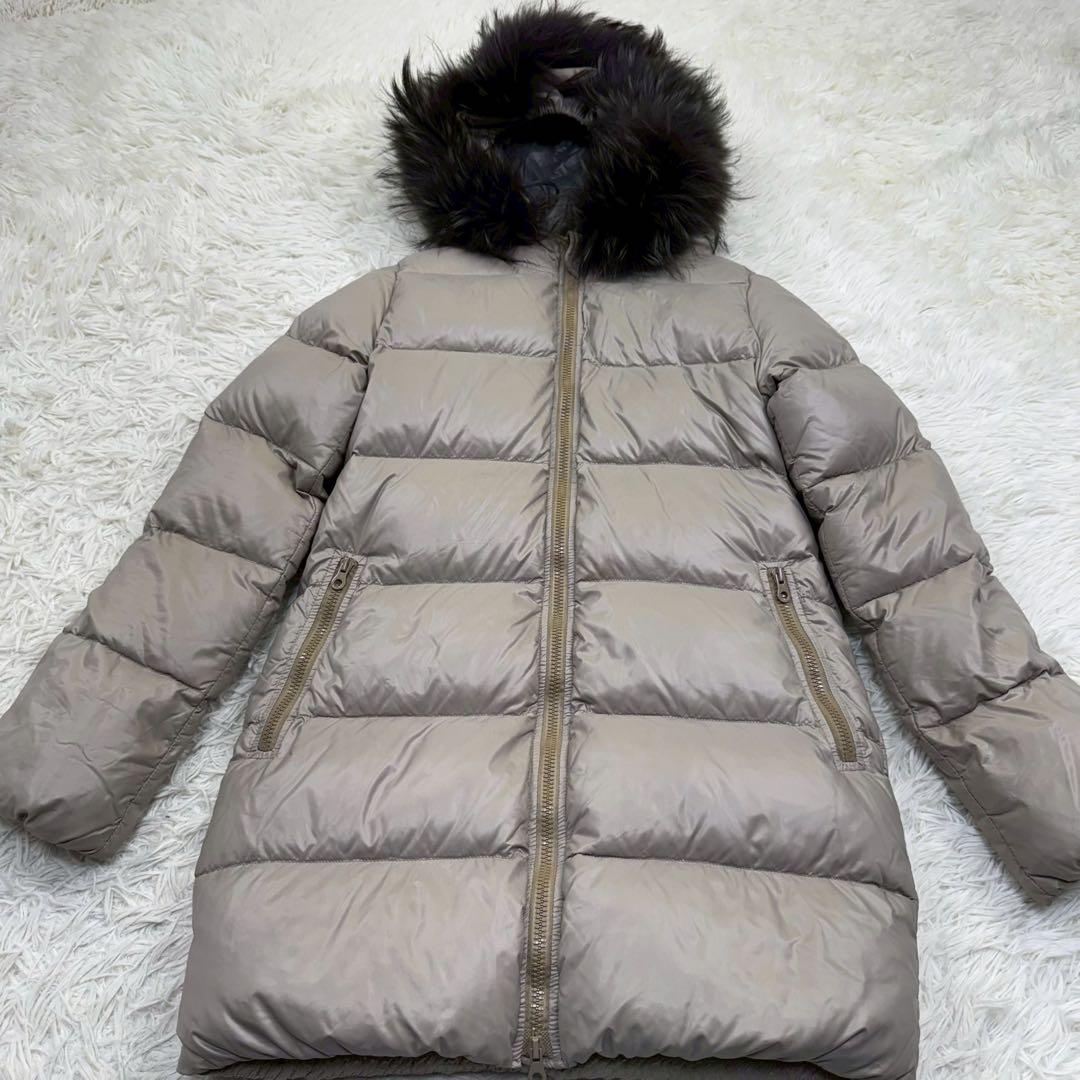 デュベティカ ダウンコート ラクーンファー ベージュグレー 40 Lサイズ