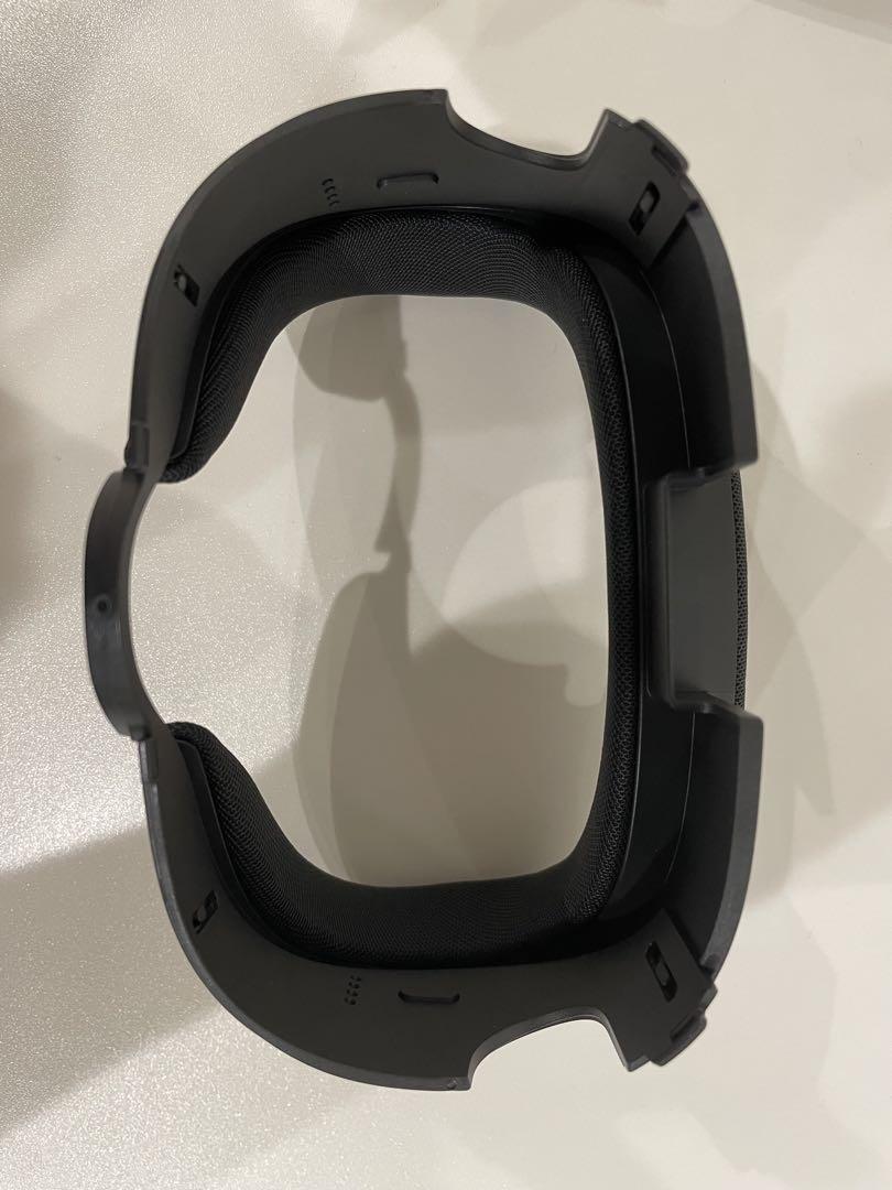 Meta Quest 3 128GB VRヘッドセット　アクセサリーセット