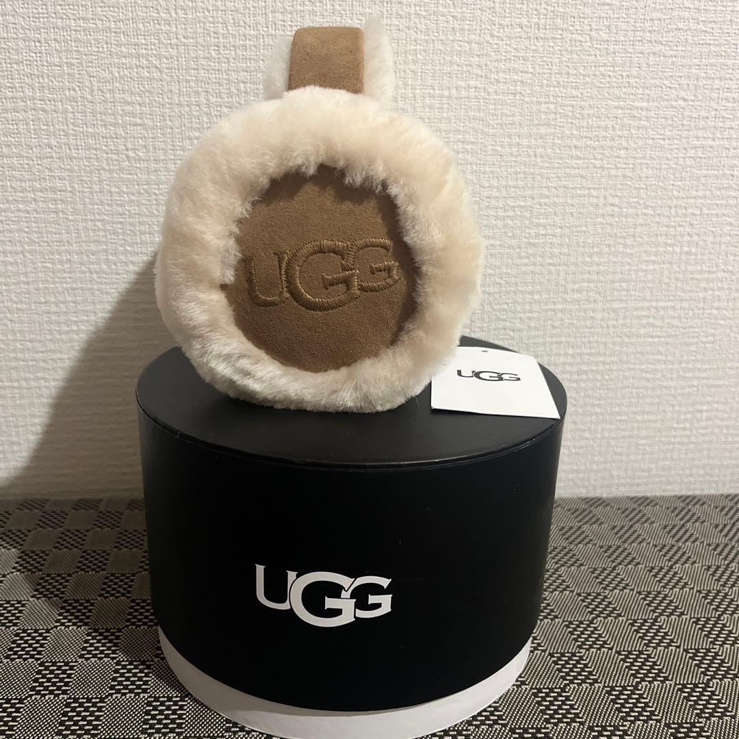 UGG リアルファー イヤーマフ アイボリー・ブラウン UGG リアルファー イヤーマフ アイボリー・ブラウン