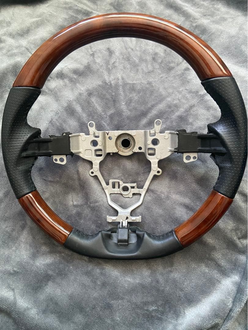 ジムニー シエラ レアルステアリング