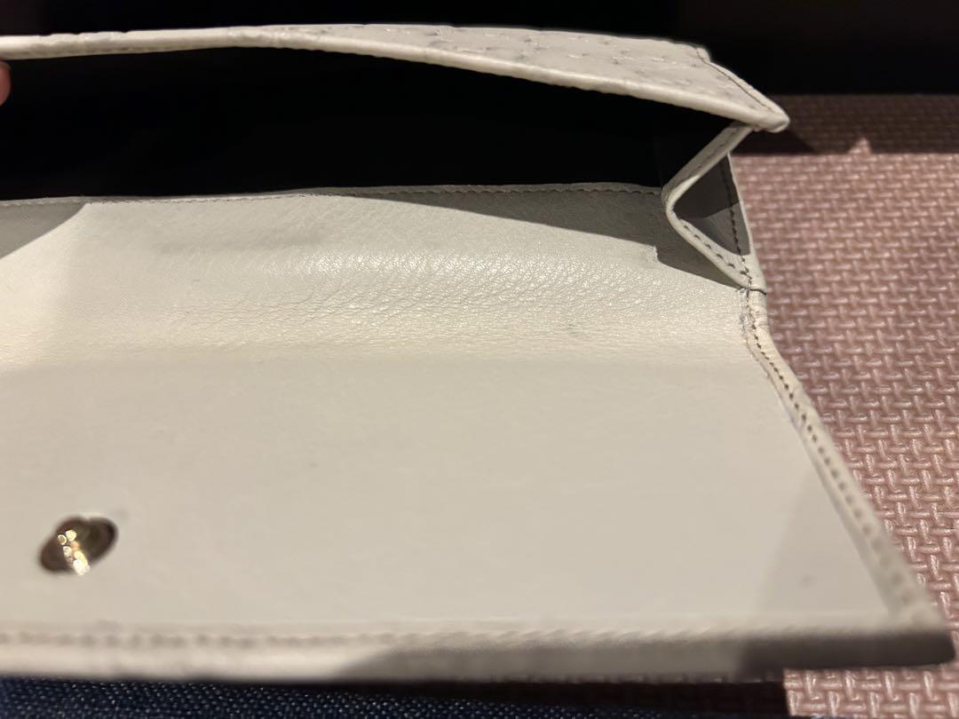 GUCCI GGパターン ホワイト長財布